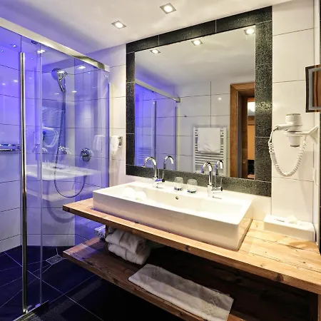 Ferienglueck Hotel 2*